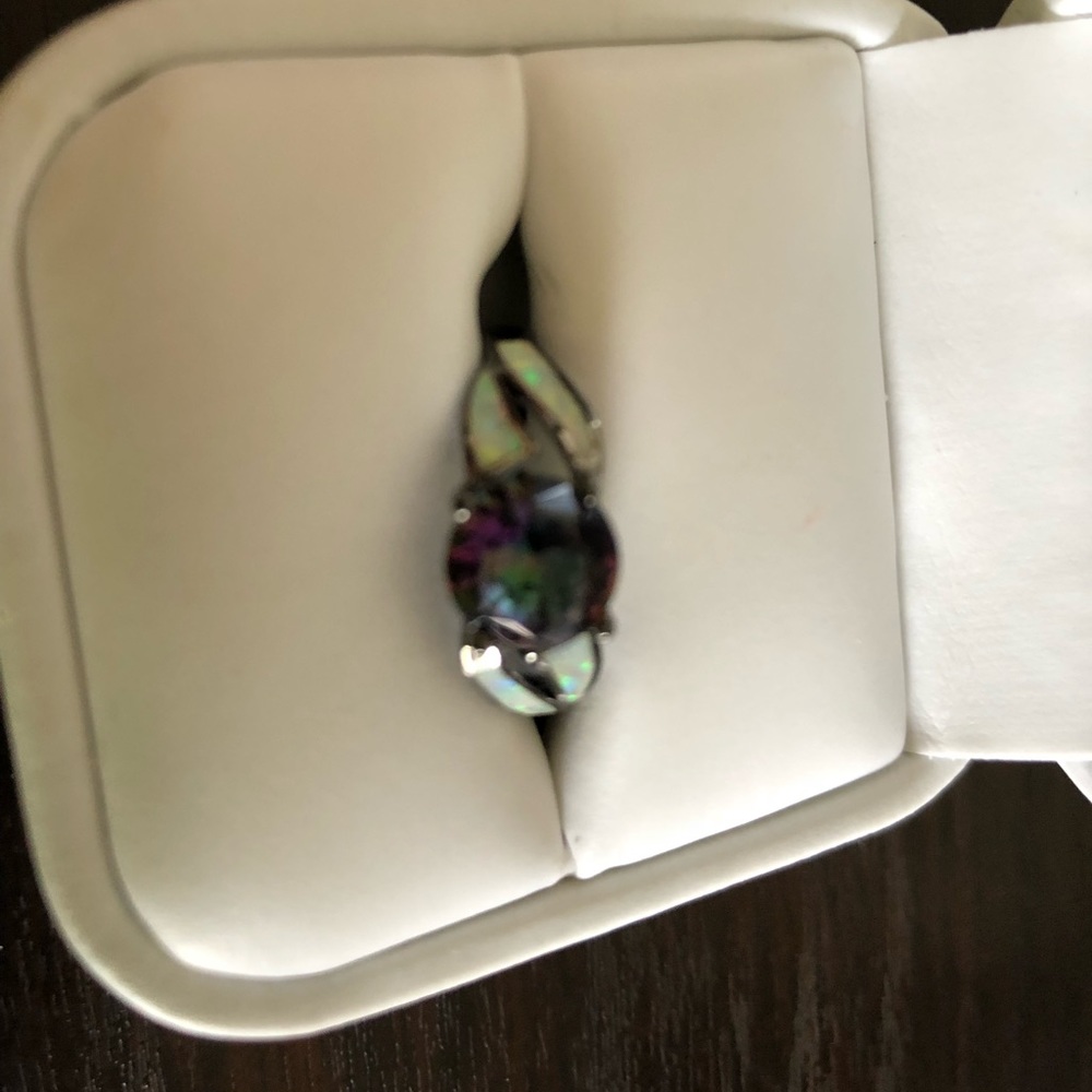 Colorful ring - Picture 2 of 3